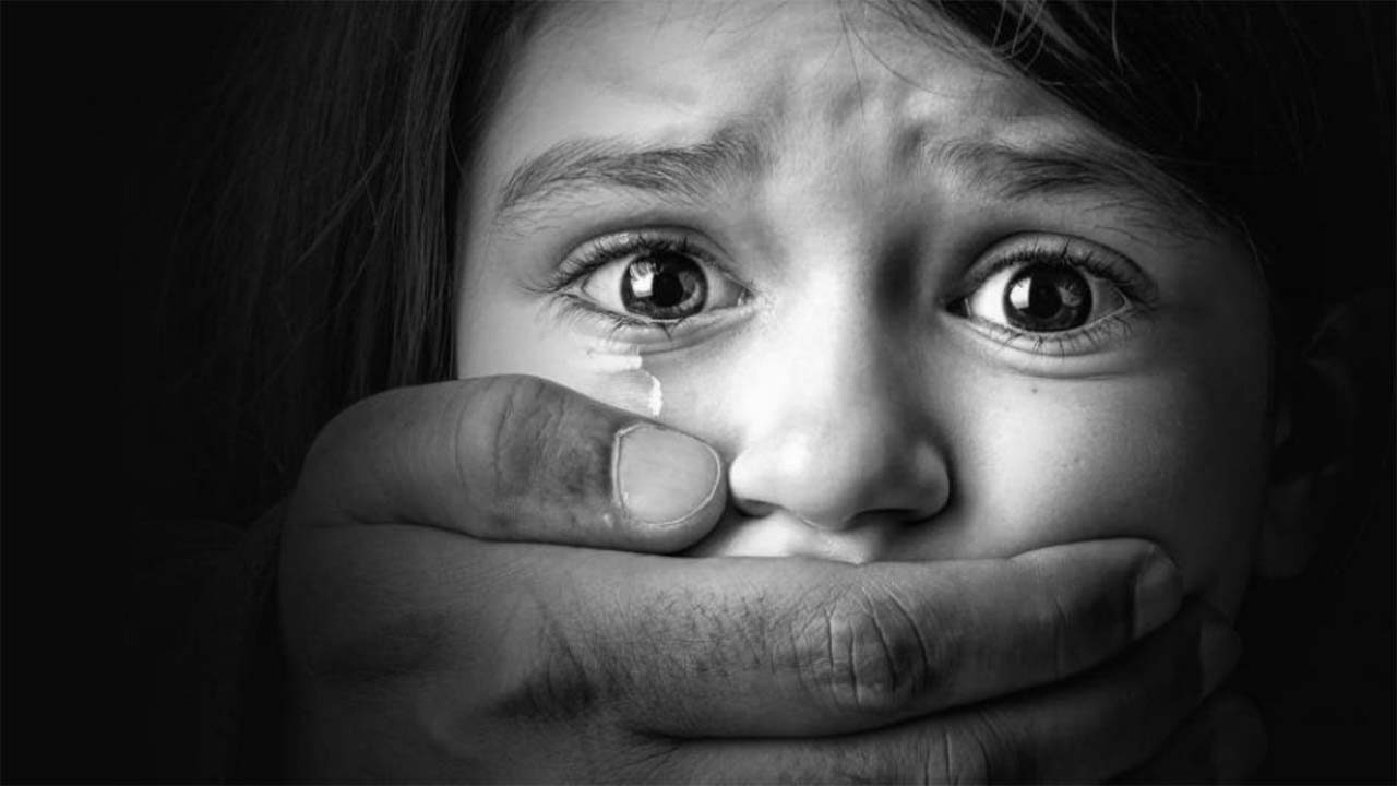 23-04-08_aproximaciones-psicoanaliticas-al-abuso-sexual-en-la-infancia_01